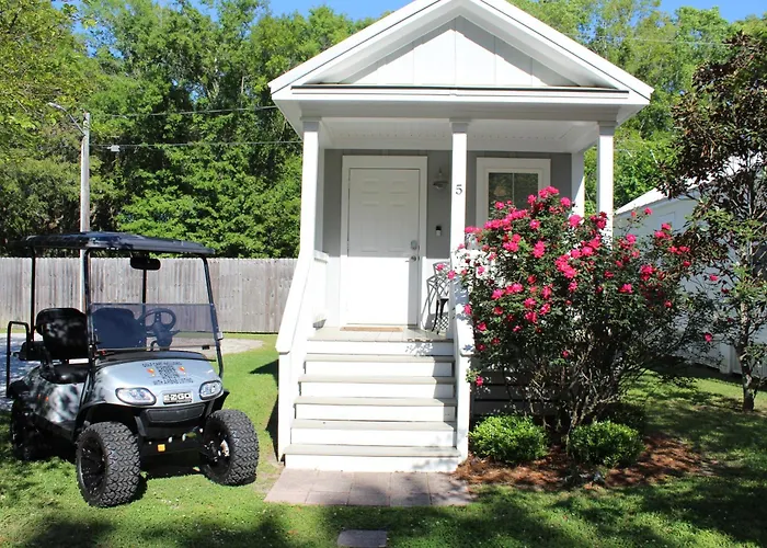 Best Cottage In Ocean Springs- Golf Cart Included!!!