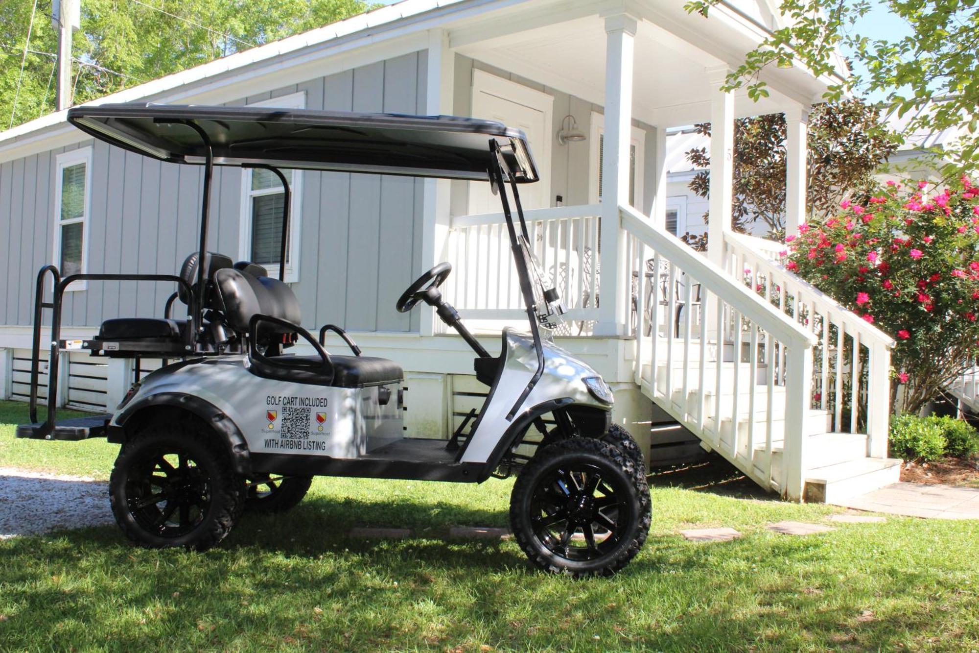 In Ocean Springs- Golf Cart Included!!! Holiday home