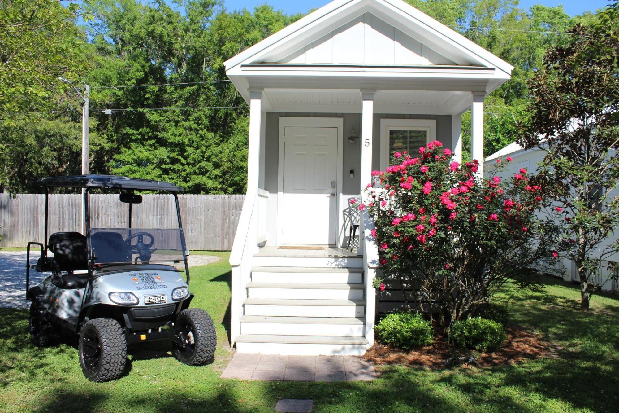 In Ocean Springs- Golf Cart Included!!!